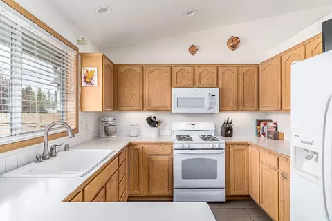 123 E Ballard Rd, Colbert, WA 99005 photo 8