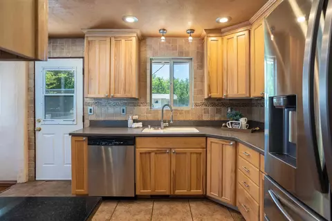 11808 E 14th Ave, Spokane Valley, WA 99206 photo 5