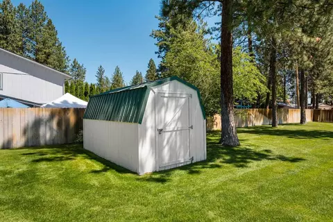 11908 N Ruby St, Spokane, WA 99218 photo 23