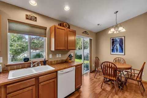 9609 E Heroy Ct, Spokane, WA 99206 photo 12
