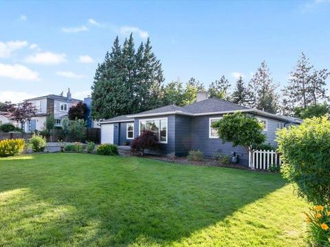 1423 E Pinecrest Rd, Spokane, WA 99203 photo 2