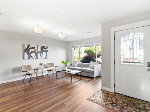 1423 E Pinecrest Rd, Spokane, WA 99203 photo 4