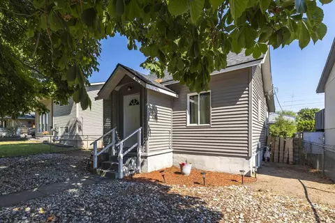 911 E Central Ave, Spokane, WA 99208 photo 3