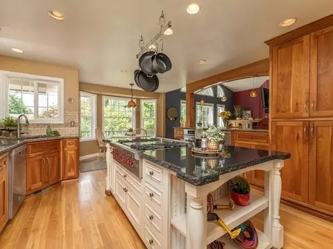 4730 E Pineglen Ln, Mead, WA 99021 photo 11