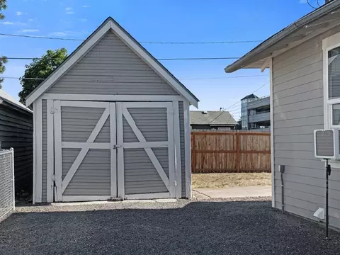 302 E Wabash Ave, Spokane, WA 99207 photo 20