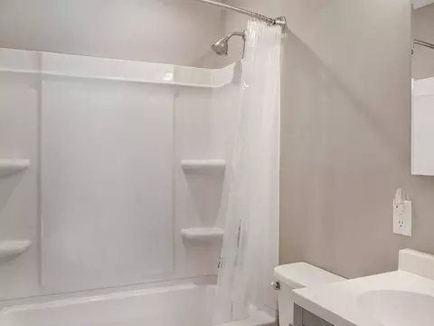 302 E Wabash Ave, Spokane, WA 99207 photo 9