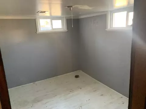 123 E Hoffman Ave, Spokane, WA 99207 photo 16