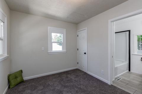 4047 E 5th Ave, Spokane, WA 99202 photo 13
