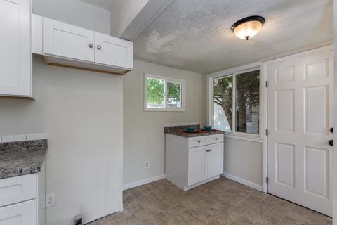 4047 E 5th Ave, Spokane, WA 99202 photo 11