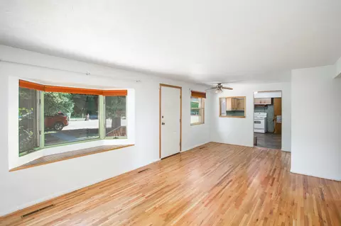 4121 E 13th Ave, Spokane, WA 99202 photo 4