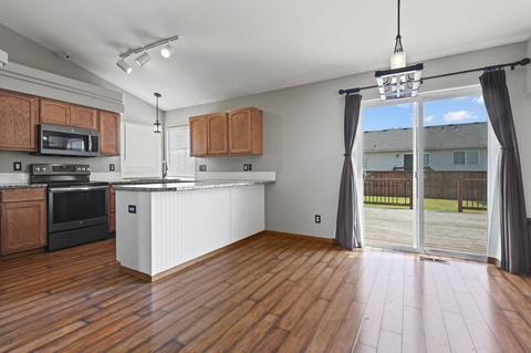 1504 E Devoe Ln, Spokane, WA 99217 photo 5