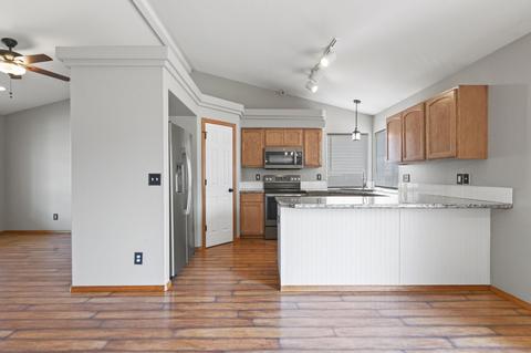 1504 E Devoe Ln, Spokane, WA 99217 photo 7