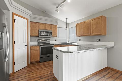 1504 E Devoe Ln, Spokane, WA 99217 photo 6