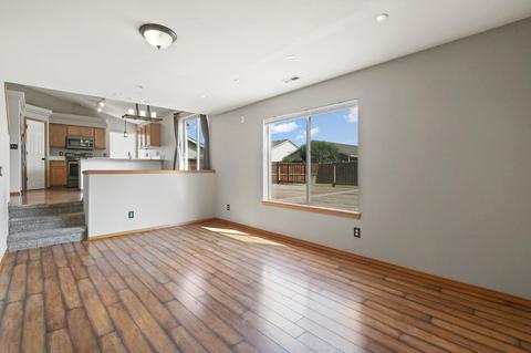 1504 E Devoe Ln, Spokane, WA 99217 photo 9