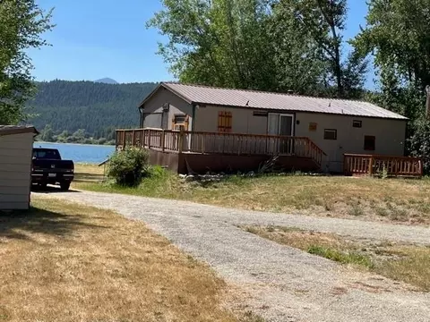 761 Riverbend Loop Rd, Cusick, WA 99119 photo 2