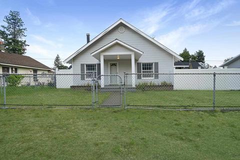 627 E Hoffman Ave, Spokane, WA 99207 photo 2