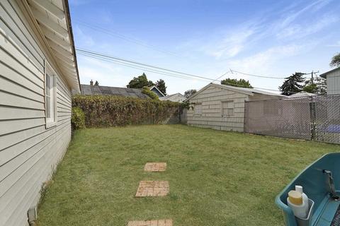 627 E Hoffman Ave, Spokane, WA 99207 photo 27