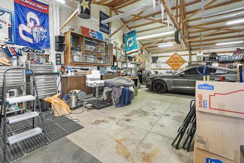627 E Hoffman Ave, Spokane, WA 99207 photo 28