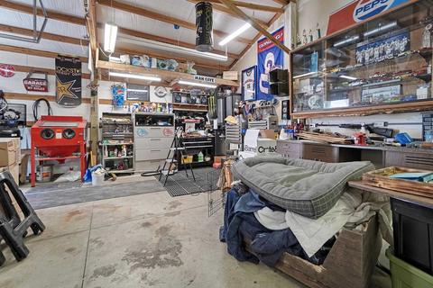 627 E Hoffman Ave, Spokane, WA 99207 photo 29