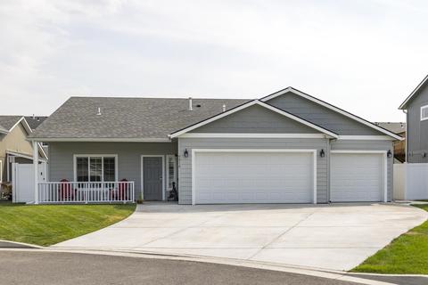9818 E Hoffman Ct, Spokane, WA 99206 photo 1