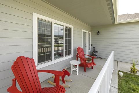 9818 E Hoffman Ct, Spokane, WA 99206 photo 4