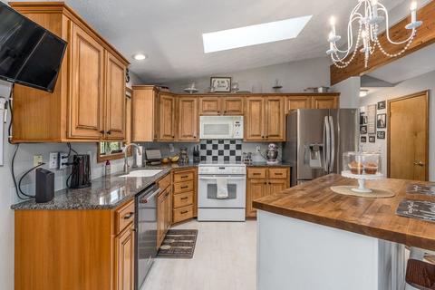 912 E Glencrest Dr, Spokane, WA 99208 photo 7