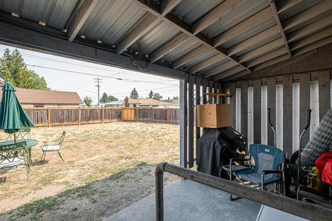 557 E Olympic Ave, Spokane, WA 99207 photo 15