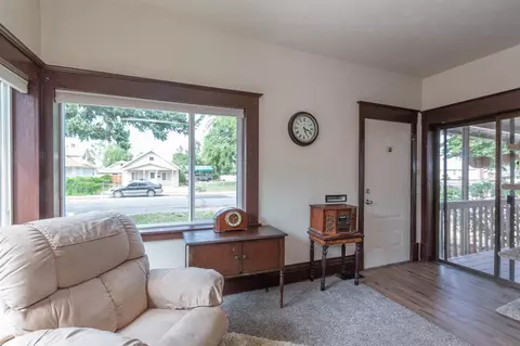 2818 E Hoffman Ave, Spokane, WA 99207 photo 4