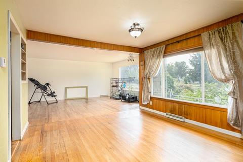 603 E Rowan Ave, Spokane, WA 99207 photo 2