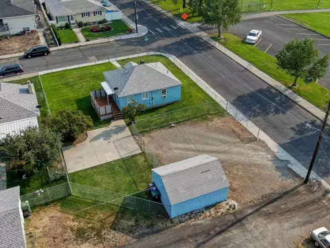 1703 E Sanson Ave, Spokane, WA 99207 photo 42