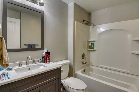 1703 E Sanson Ave, Spokane, WA 99207 photo 15