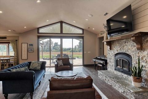 4808 E Streamside Ln, Colbert, WA 99005 photo 4