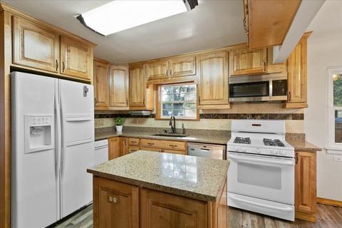 803 E Bismark Ave, Spokane, WA 99208 photo 4