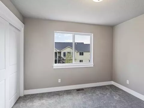 732 E Canterbury Ln, Colbert, WA 99005 photo 22