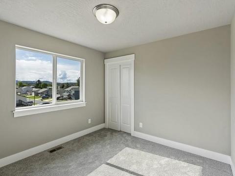 732 E Canterbury Ln, Colbert, WA 99005 photo 23
