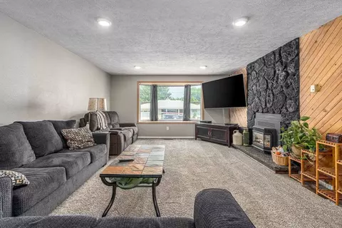 3628 E 26th Ave, Spokane, WA 99223 photo 3