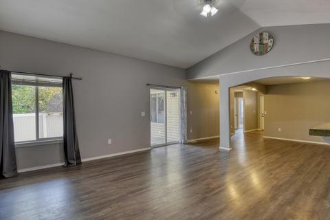 3903 E 23rd Ave, Spokane, WA 99223 photo 5