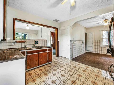 3924 E 13th Ave, Spokane, WA 99202 photo 7
