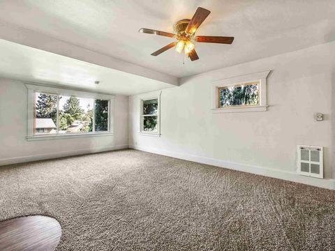 3924 E 13th Ave, Spokane, WA 99202 photo 5