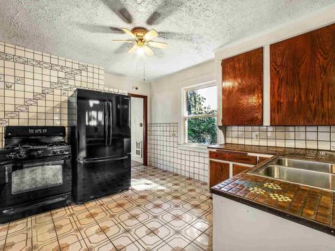 3924 E 13th Ave, Spokane, WA 99202 photo 8