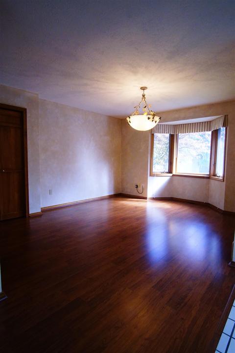 702 E High Drive Ave, Spokane, WA 99203 photo 4