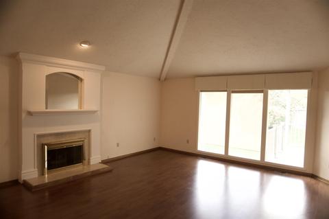 702 E High Drive Ave, Spokane, WA 99203 photo 8