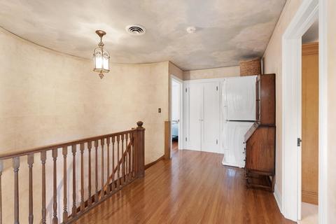 1006 E Overbluff Rd, Spokane, WA 99203 photo 17