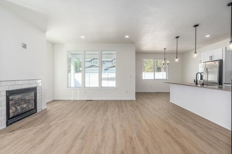 11911 N Ruby Rd, Spokane, WA 99218 photo 3