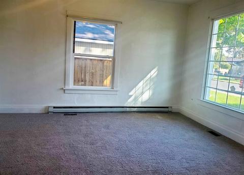 1017 E Olympic Ave, Spokane, WA 99207 photo 8