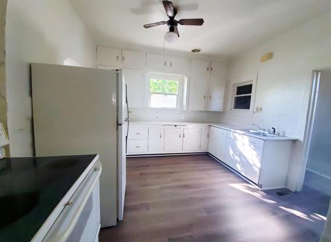 1017 E Olympic Ave, Spokane, WA 99207 photo 5