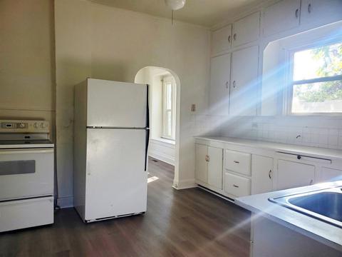 1017 E Olympic Ave, Spokane, WA 99207 photo 3