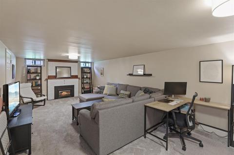 810 E 36th Ave, Spokane, WA 99203 photo 14