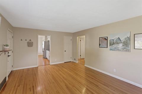 810 E 36th Ave, Spokane, WA 99203 photo 5