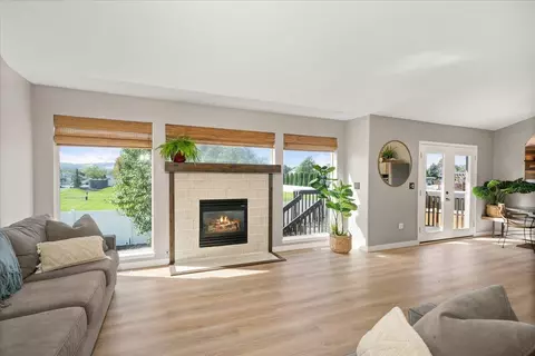 17515 N Edgecrest Rd, Colbert, WA 99005 photo 10